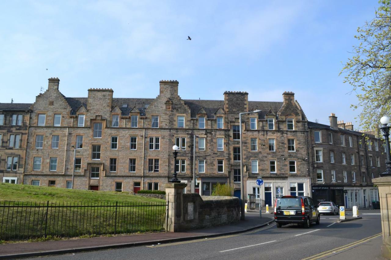 Beautiful Holyrood Park Apartment Edinburgh Ngoại thất bức ảnh