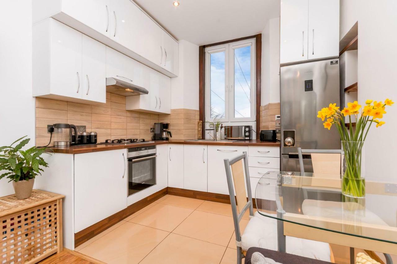 Beautiful Holyrood Park Apartment Edinburgh Ngoại thất bức ảnh