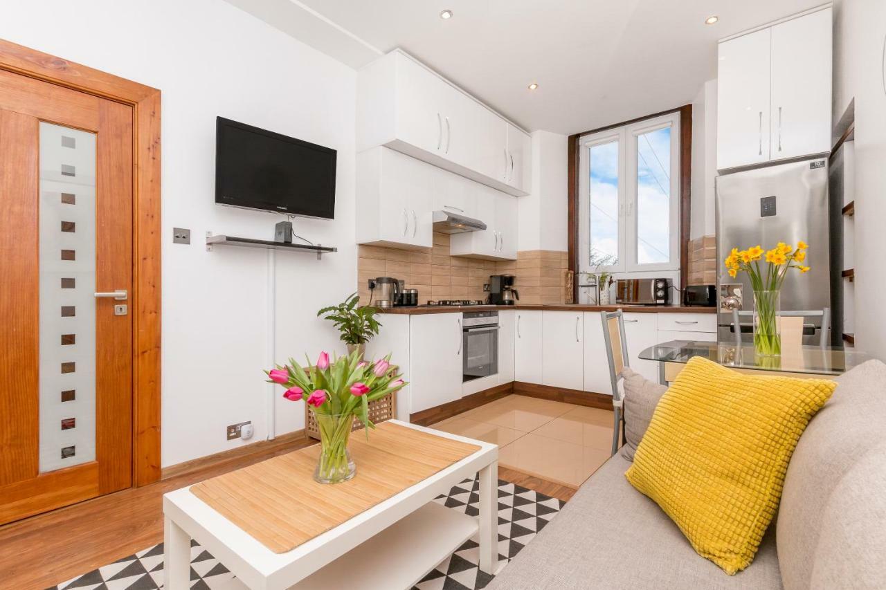Beautiful Holyrood Park Apartment Edinburgh Ngoại thất bức ảnh